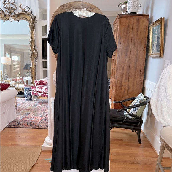 Banana Republic Classic Black Midi Trapeze Dress - Picture 1 of 3